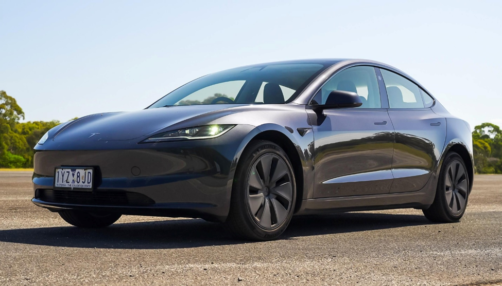Tesla Model 3 Highland 2025 – Best Electric Cars UAE with 600km Range and Autopilot