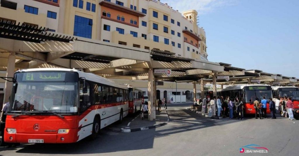 Al Ain Bus Station – central hub connecting Sharjah, Dubai, and Abu Dhabi with modern facilities including waiting halls, kiosks, and digital displays.
