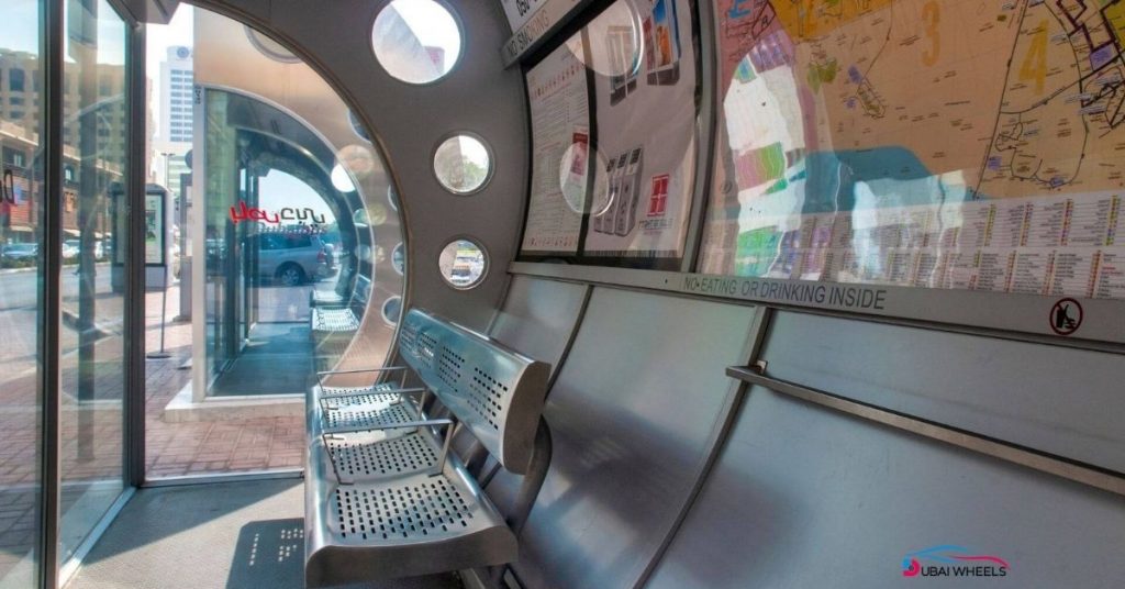 Dubai public transport in 2025 showing buses, metro, e-bikes, and AI-enabled smart mobility system