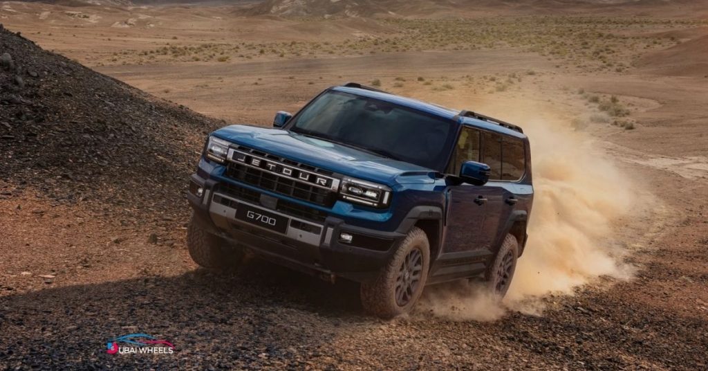 Jetour G700 UAE 2025 hybrid SUV showcasing advanced off-road drive modes and air suspension for desert terrain