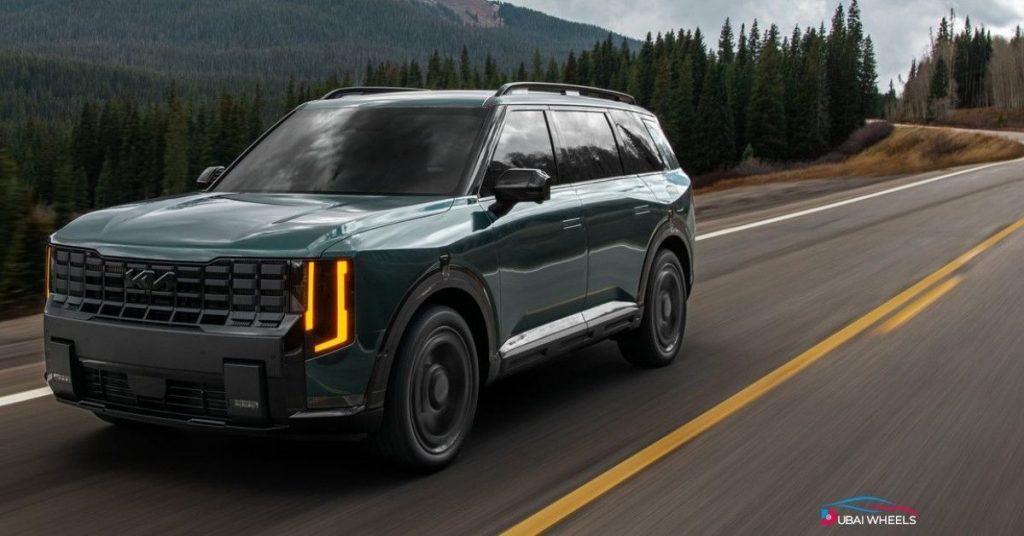 Kia Telluride UAE high-performance 3-row luxury SUV driving on Dubai roads