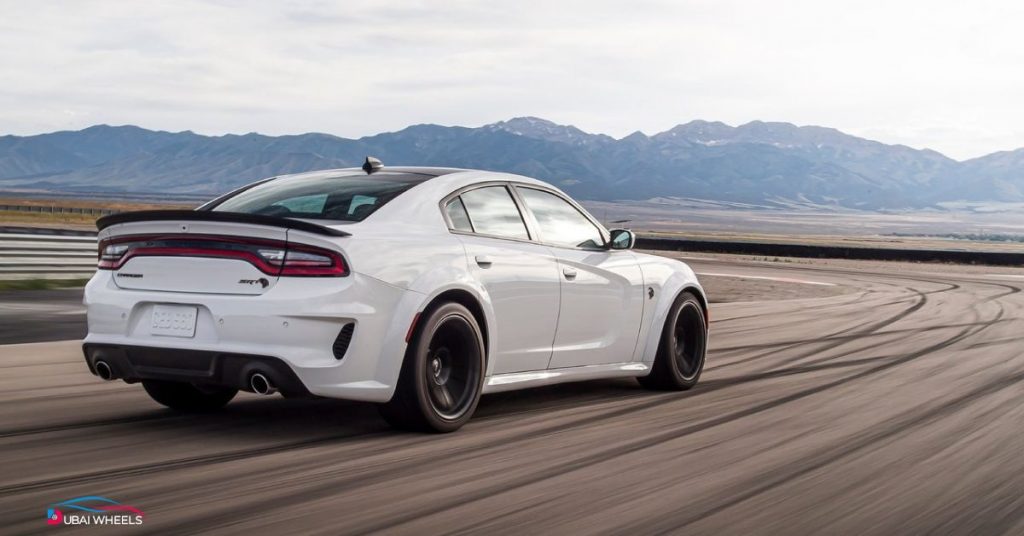 Dodge Charger UAE Review demonstrating handling, responsive steering, and comfortable ride on city and highway roads